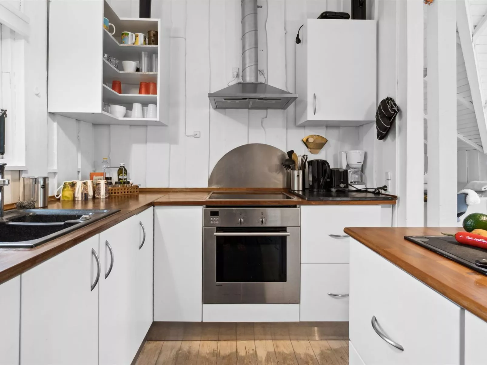 "Ninni" - 3.2km from the sea-Binnen