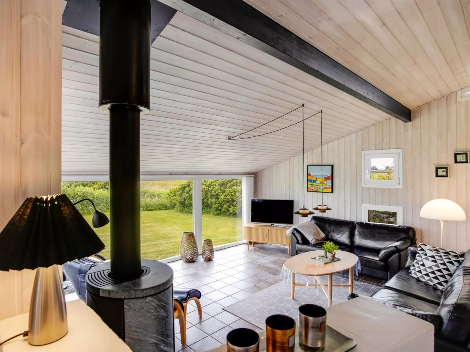 "Tinja" - 700m from the sea-Binnen