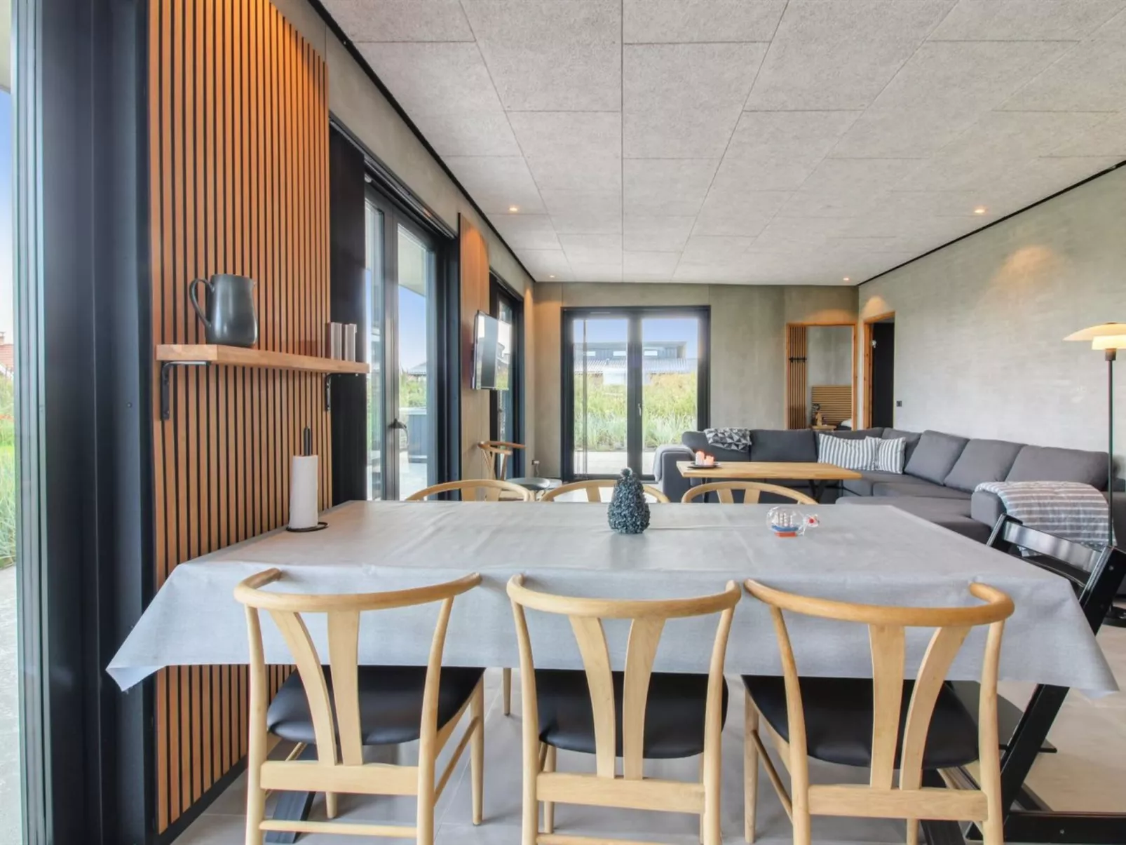 "Lima" - 200m from the sea-Binnen