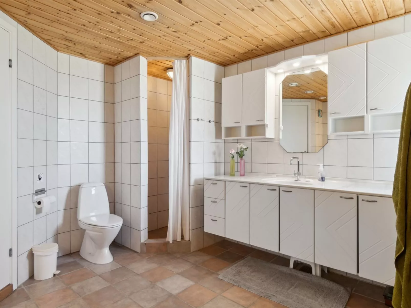 "Garbine" - 400m from the sea-Binnen