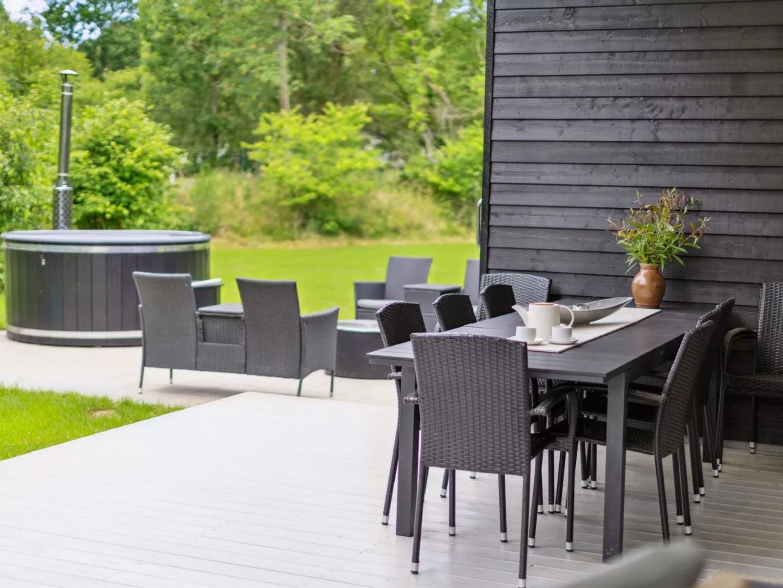 "Anett" - 375m from the sea-Buiten