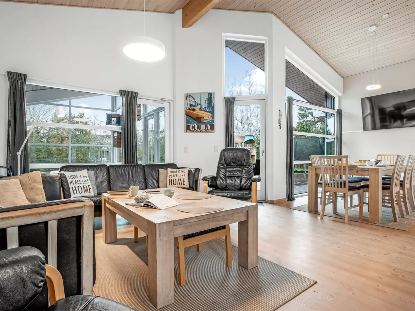 "Helena" - 700m from the sea-Binnen