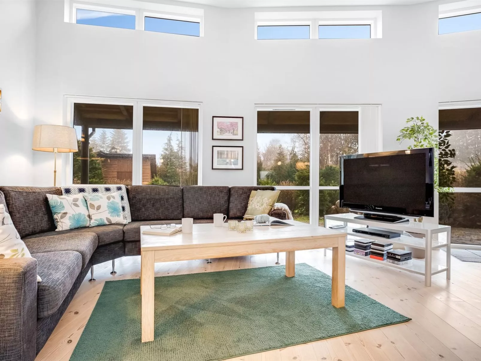 "Zuhra" - 250m from the sea-Binnen