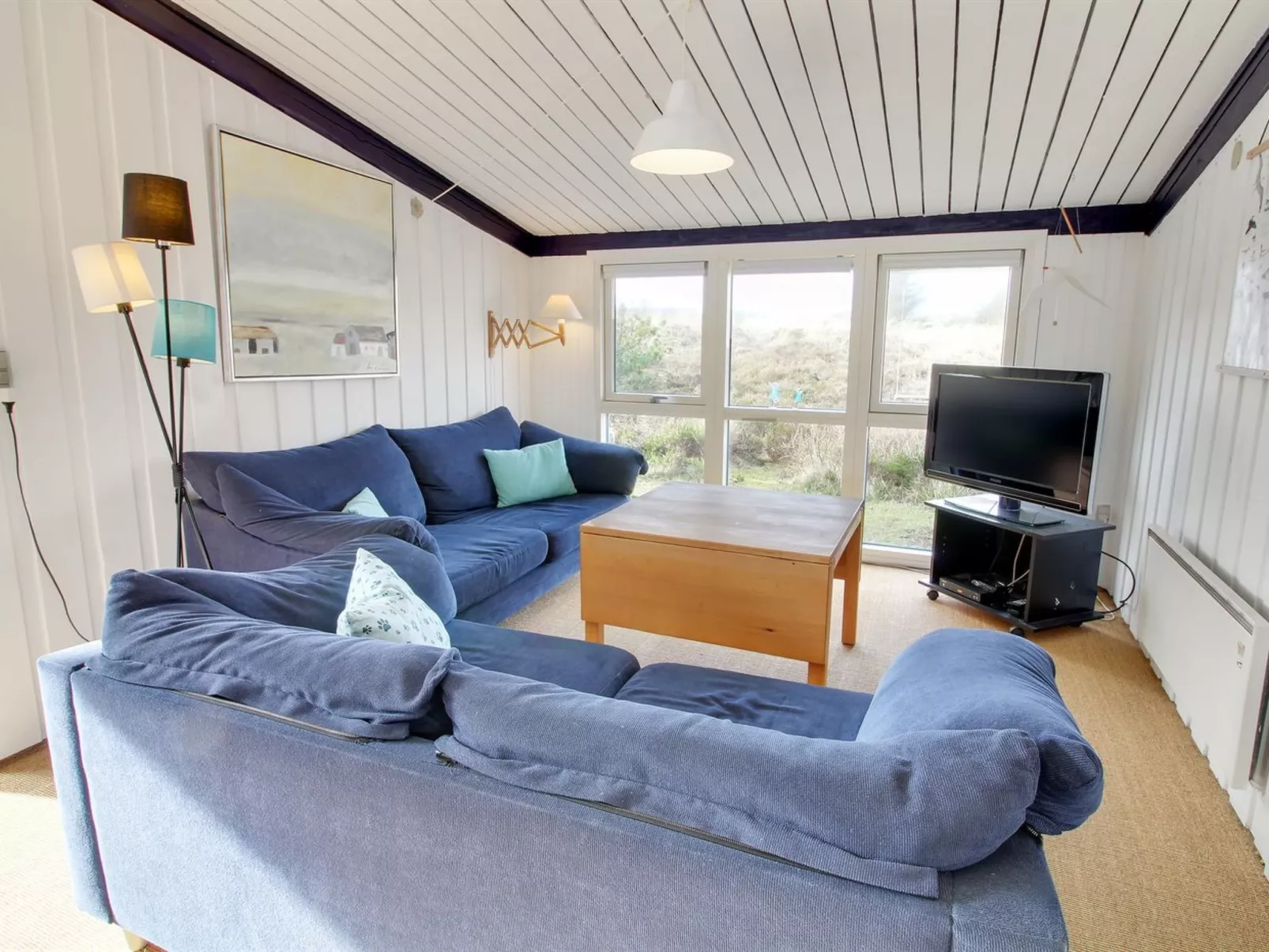 "Scarlett" - 300m from the sea-Binnen