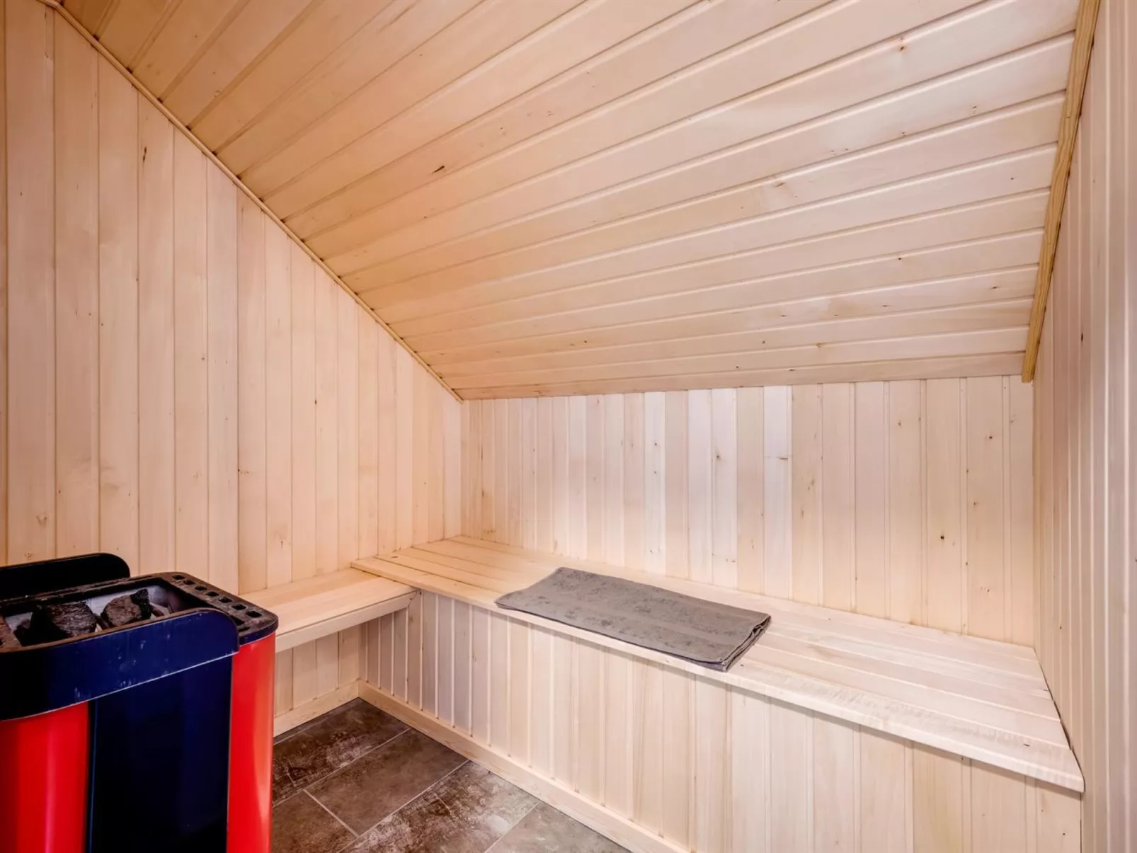 "Alwina" - 2.5km from the sea-Binnen