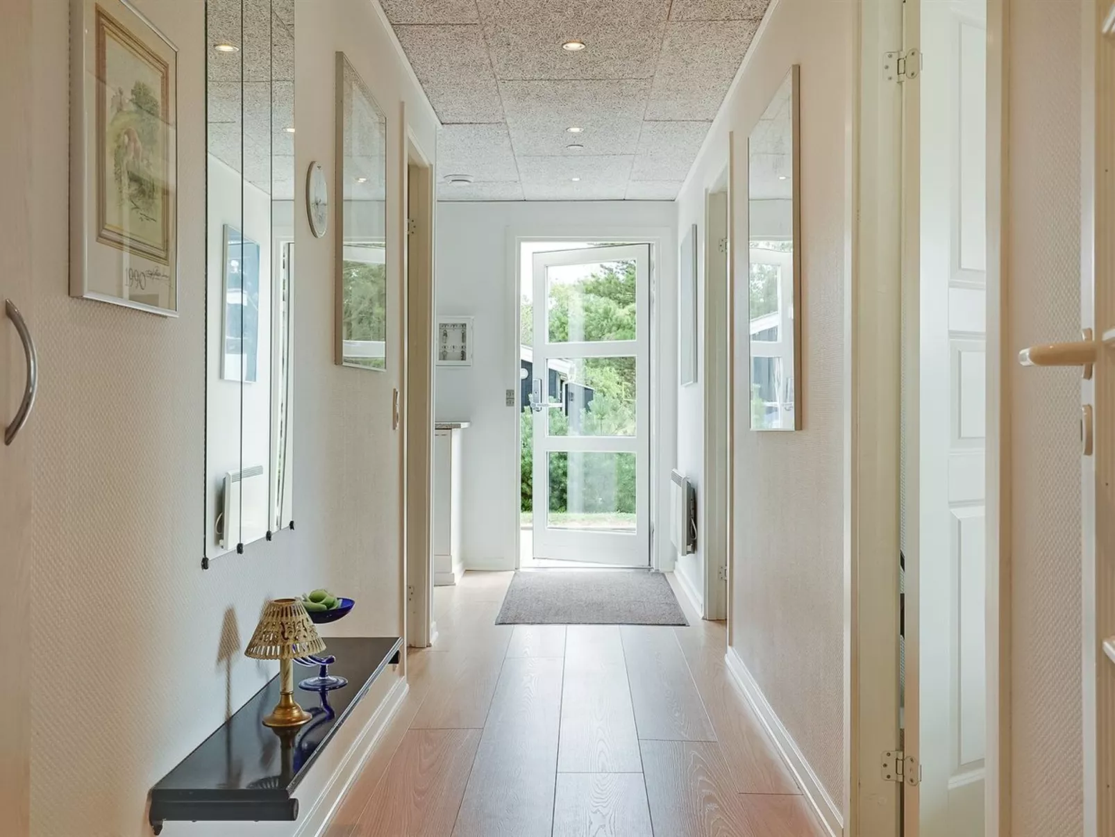 "Emilia" - 1.8km from the sea-Binnen