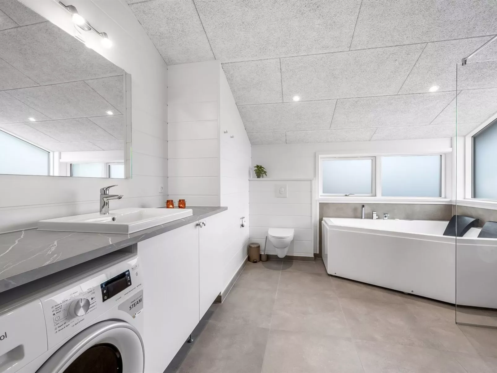 "Elisenda" - 625m from the sea-Binnen