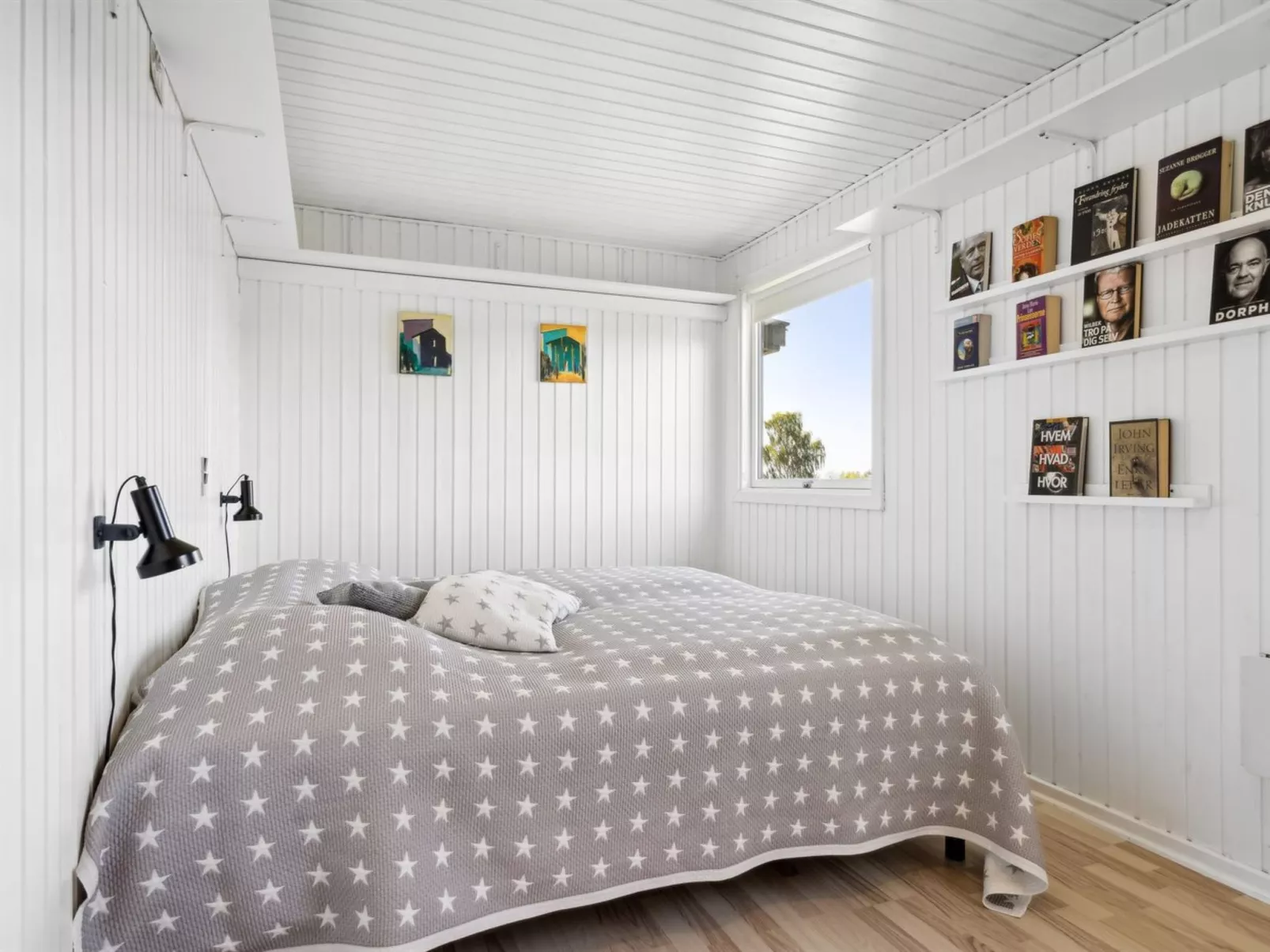 "Manfred" - 250m from the sea-Binnen