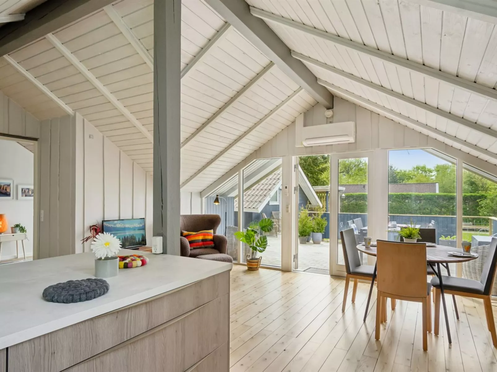 "Fenna" - 30km from the sea-Binnen