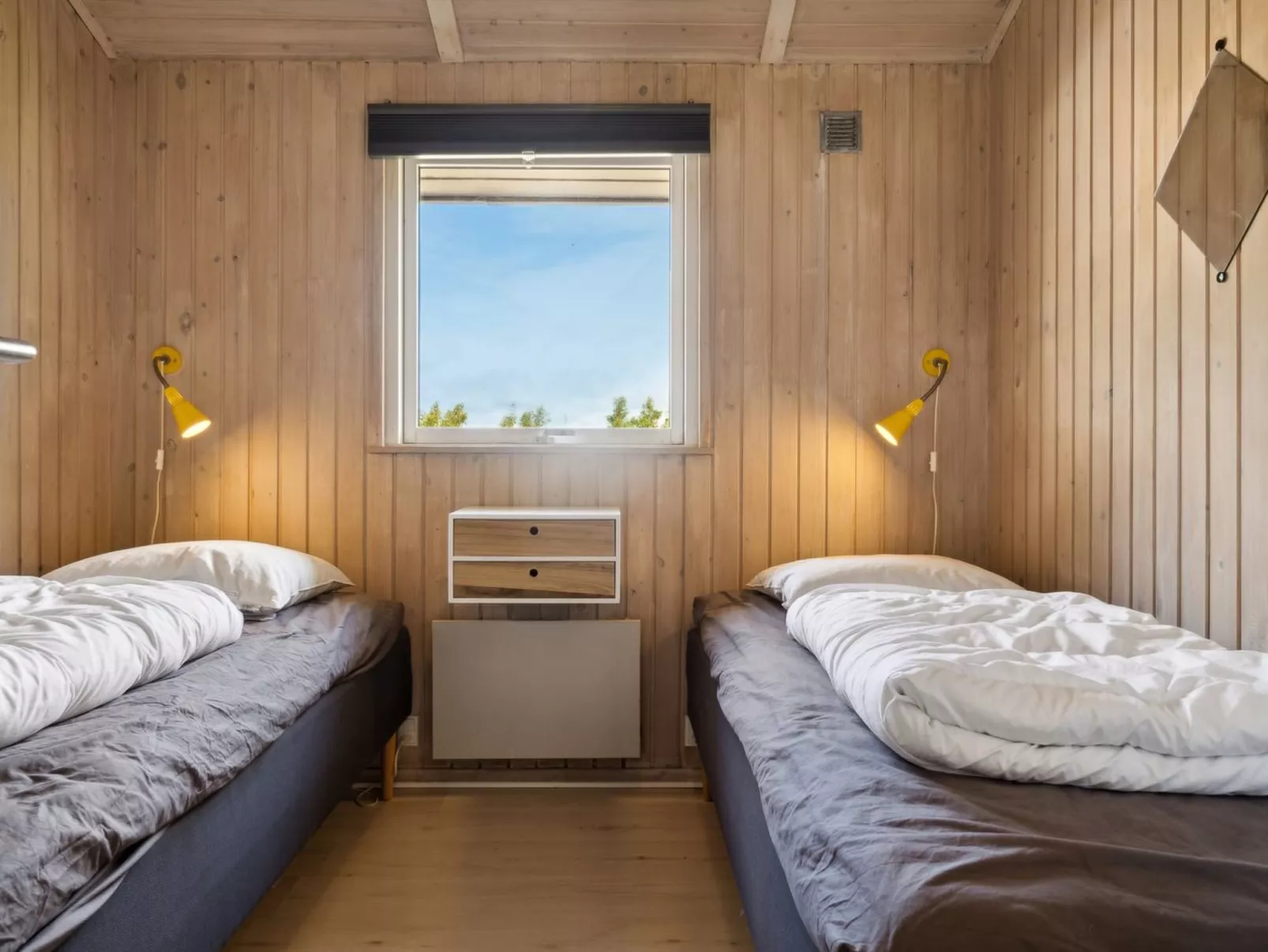 "Jorinde" - 1km from the sea-Binnen