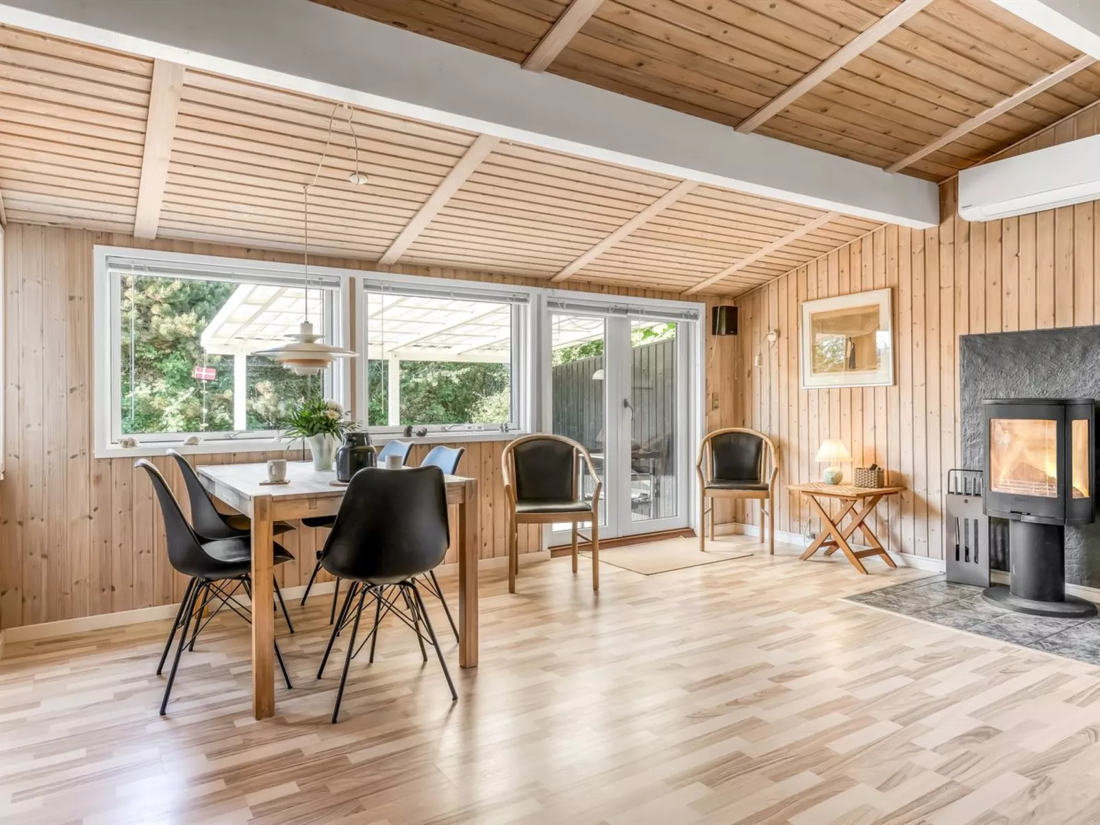 "Hillegonde" - 200m from the sea-Binnen