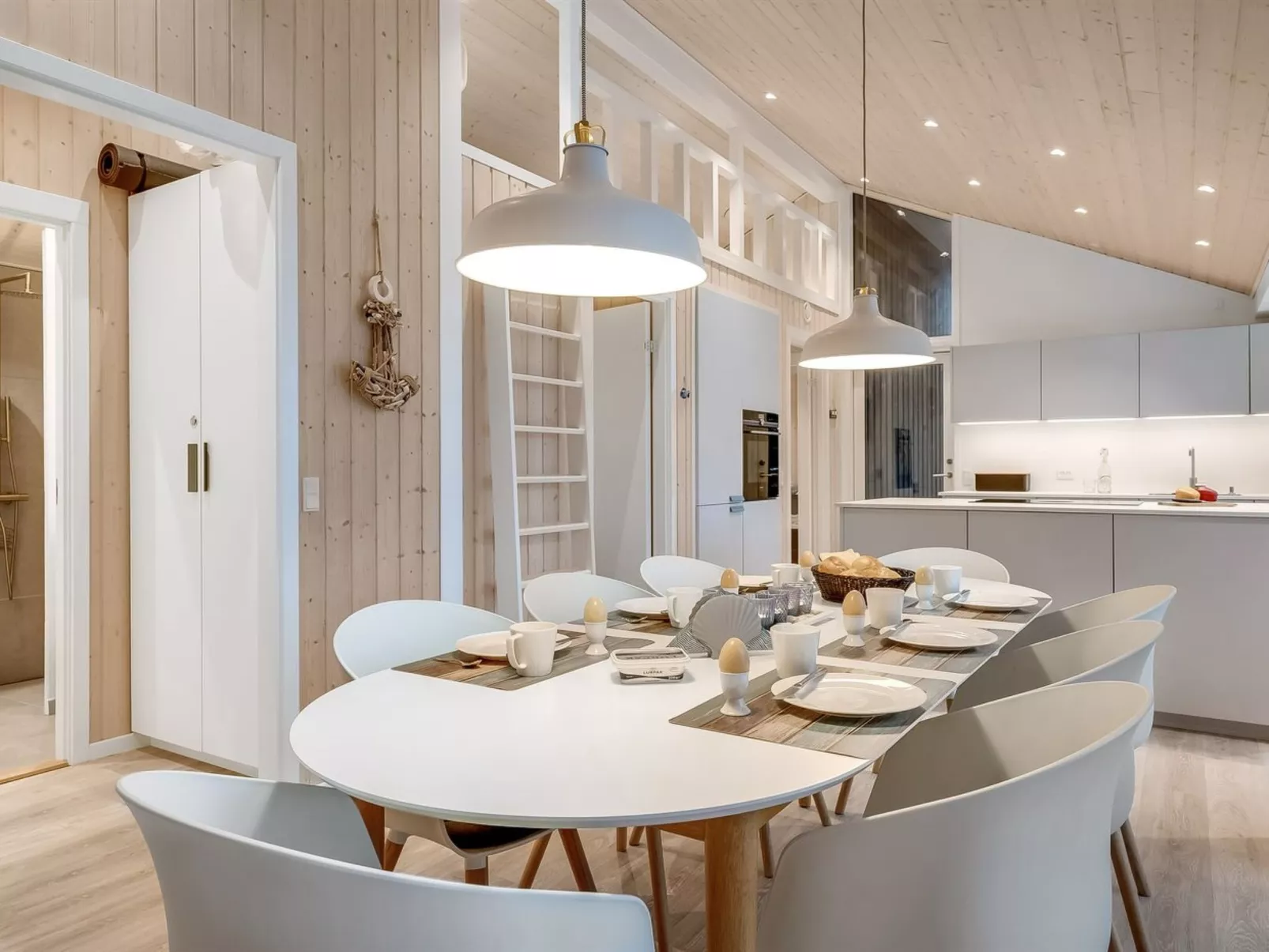 "Corina" - 850m to the fjord-Binnen