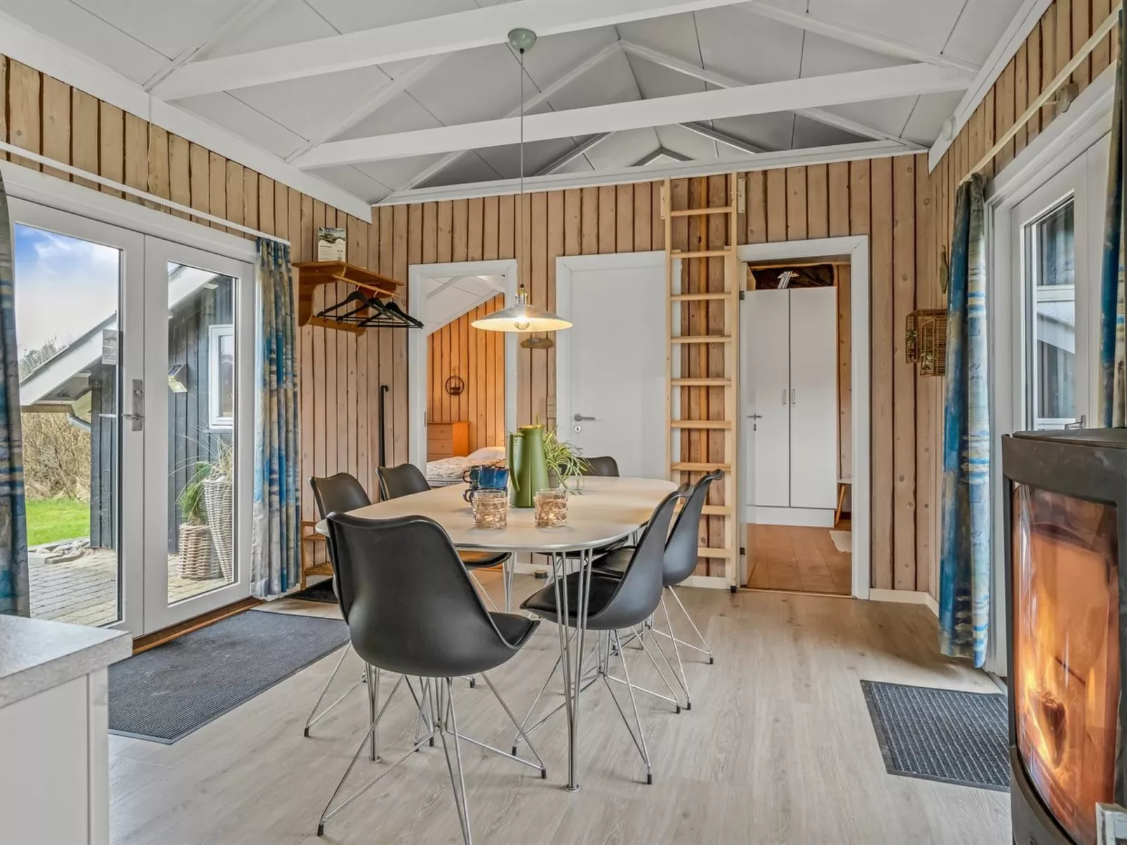 "Wilmer" - 600m from the sea-Binnen