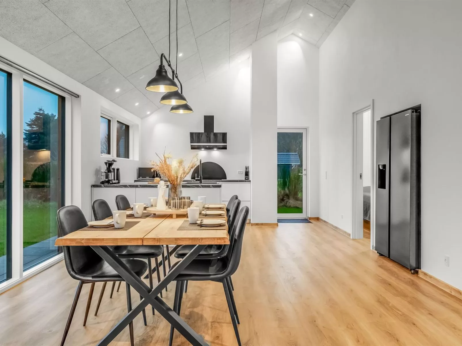 "Grimar" - 400m to the fjord-Binnen