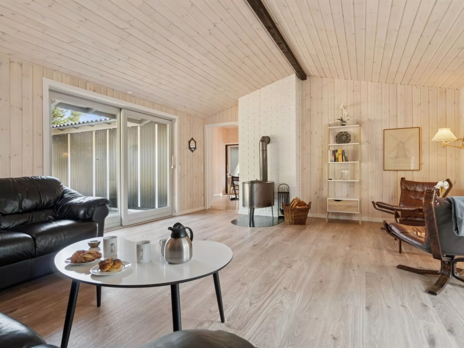 "Ahti" - 340m from the sea-Binnen