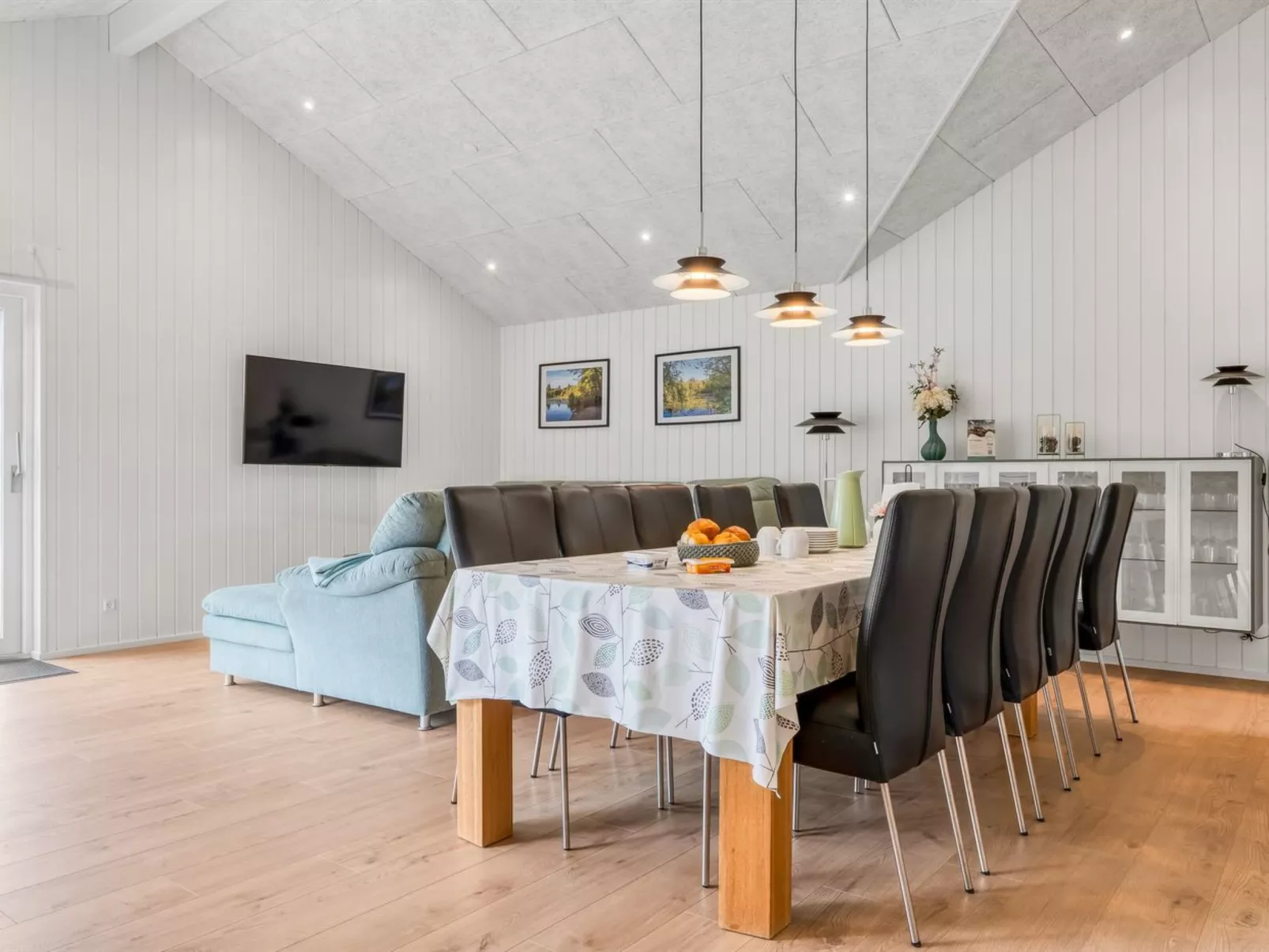 "Frederikke" - 990m from the sea-Binnen