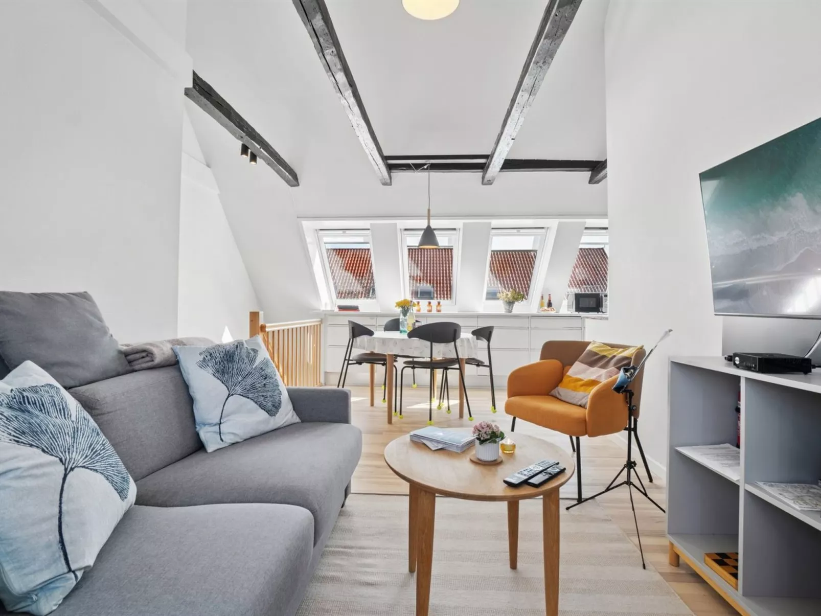 "Merta" - 500m from the sea-Binnen