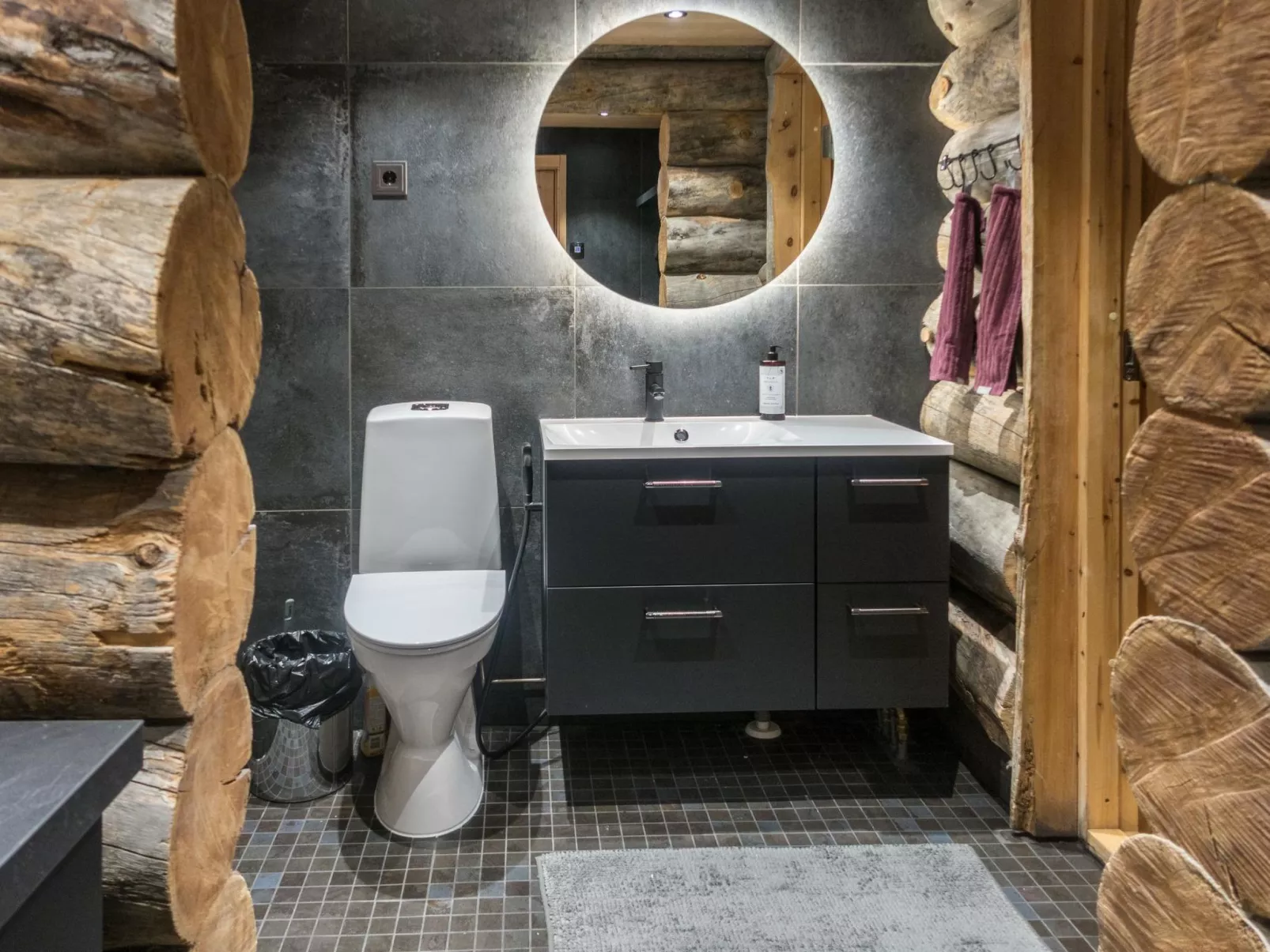 Ruka-rokova 2-Binnen