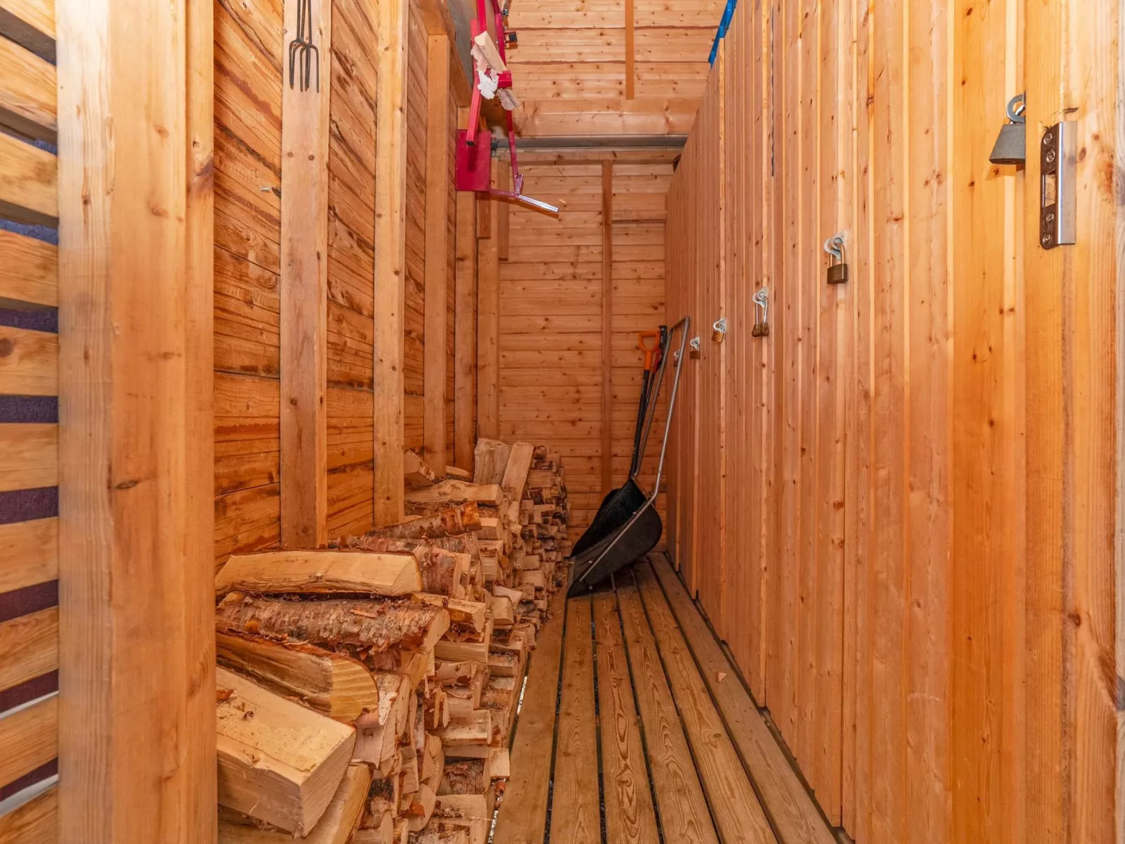 Kinostupa 1a (2)-Binnen