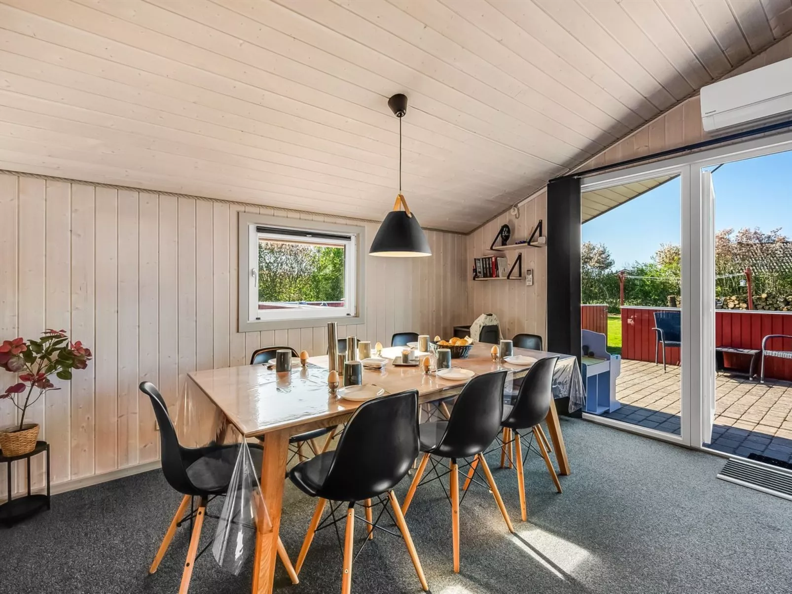 "Seba" - 1km to the fjord-Binnen