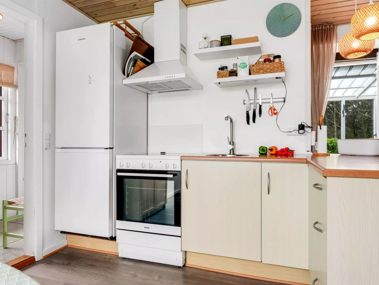 "Kaare" - 250m from the sea-Binnen