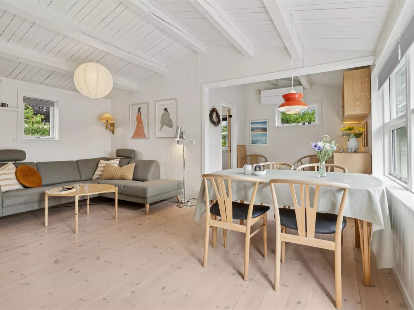 "Esme" - 225m to the fjord-Binnen