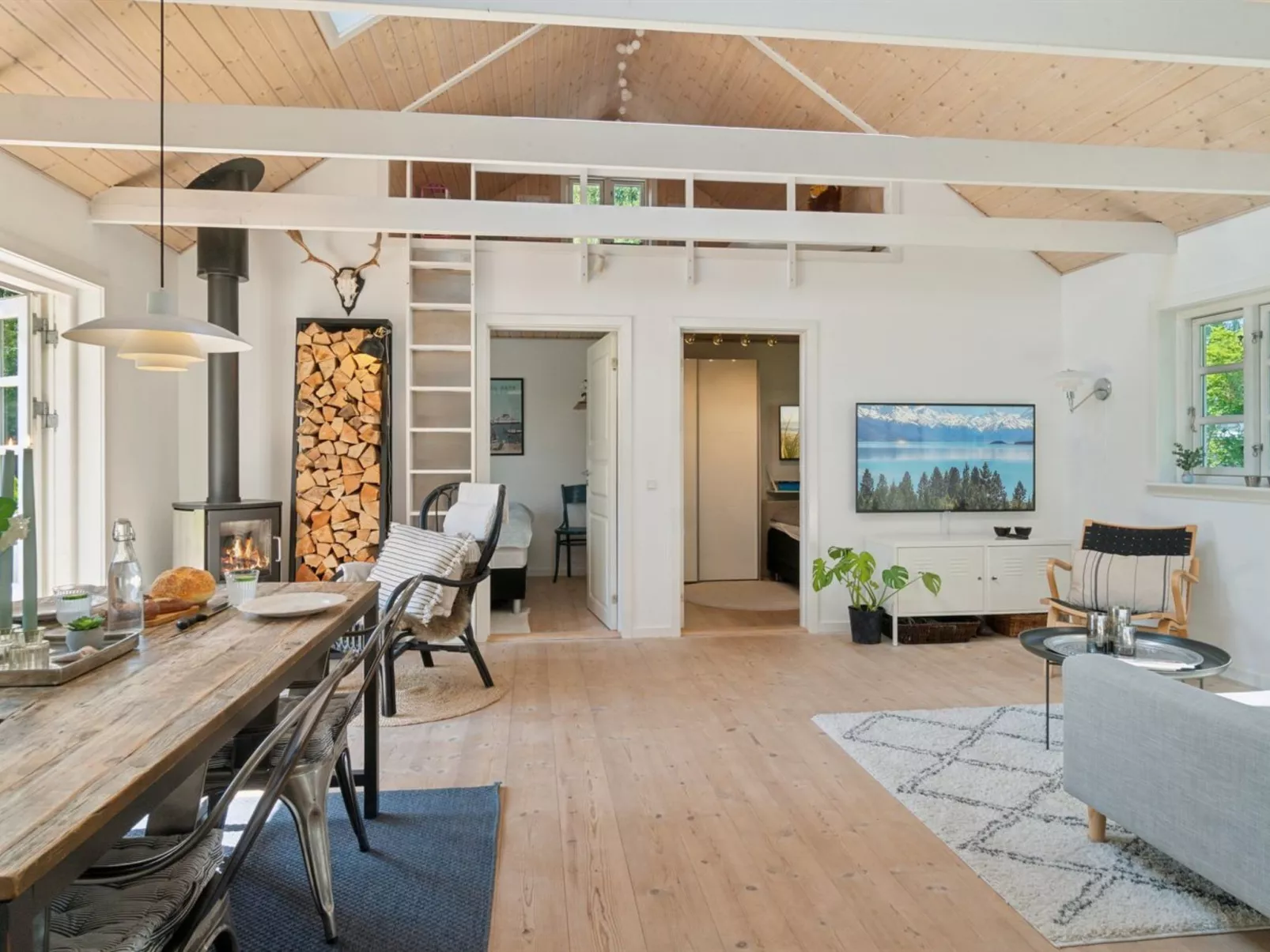 "Veljan" - 1.2km from the sea-Binnen