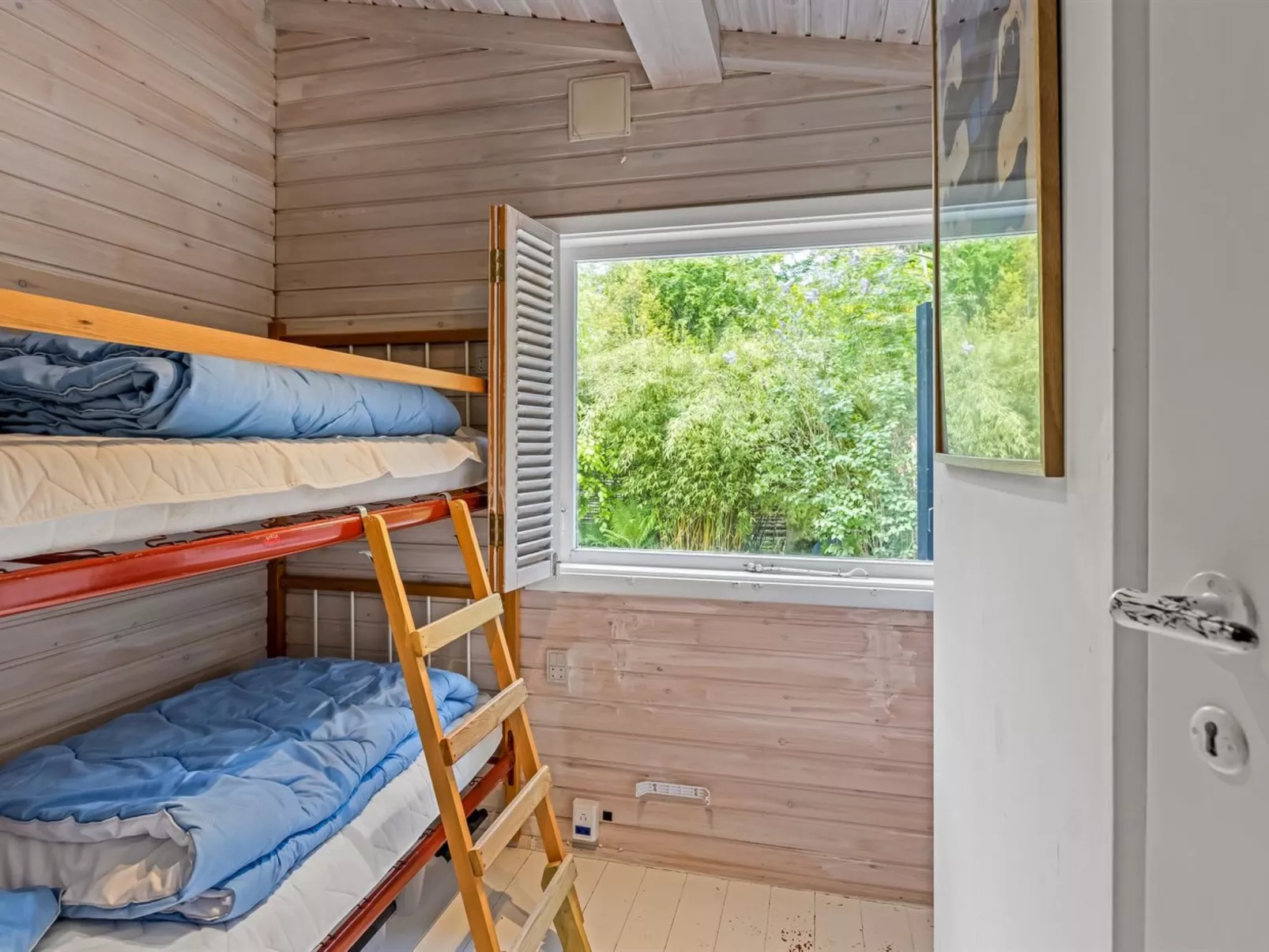 "Afke" - 660m from the sea-Binnen