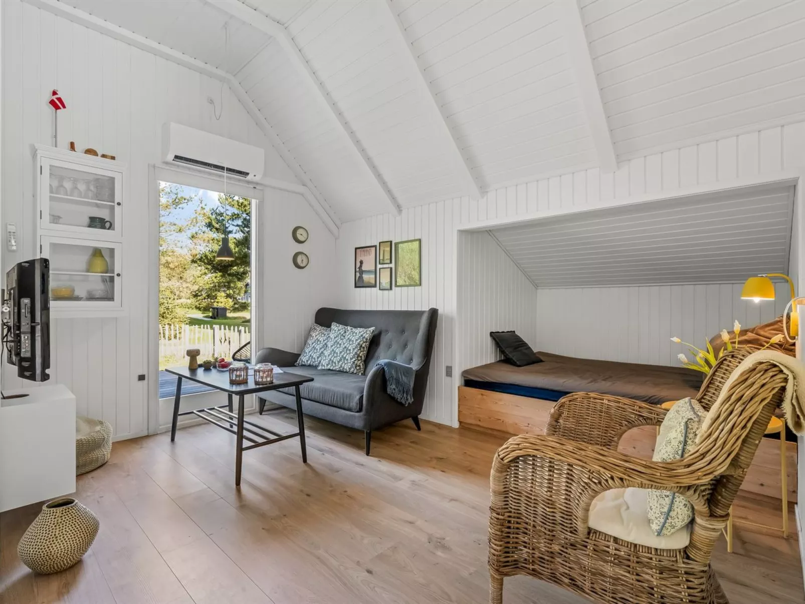 "Ottil" - 1.5km from the sea-Binnen