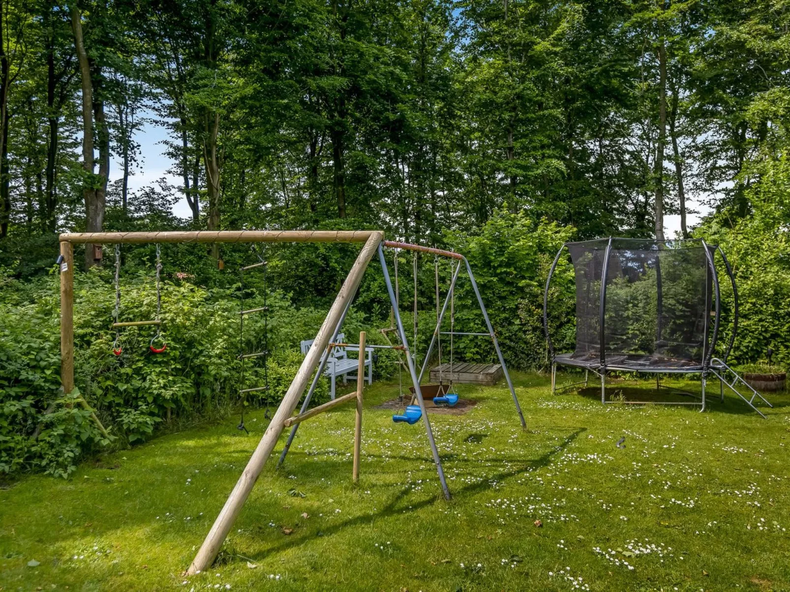 "Ejvind" - 30km from the sea-Buiten