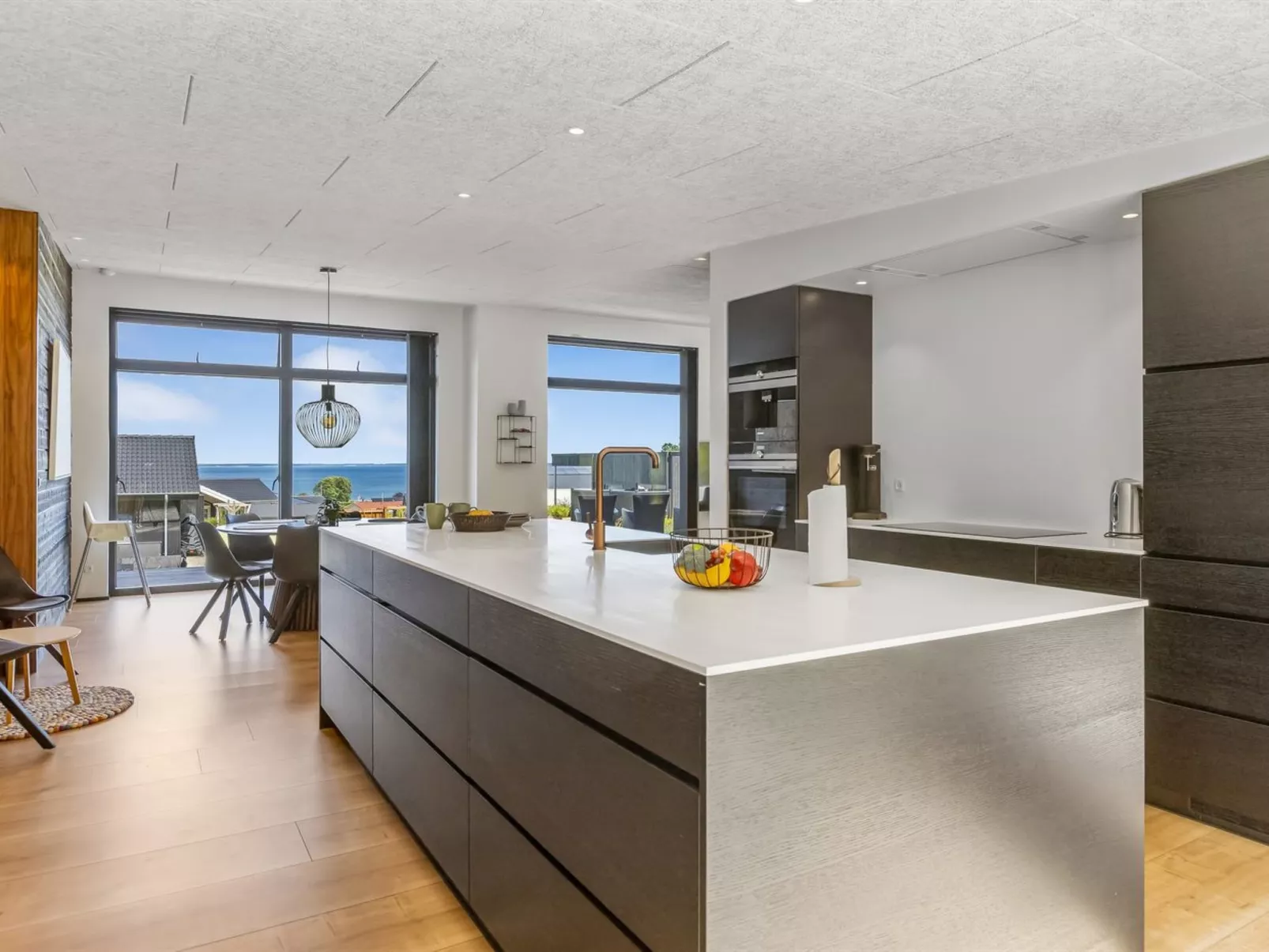 "Heidie" - 600m from the sea-Binnen