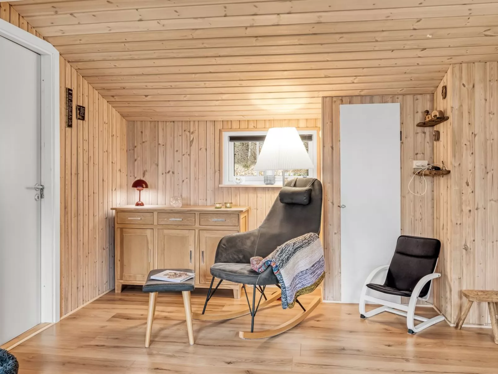 "Bodulf" - 850m from the sea-Binnen