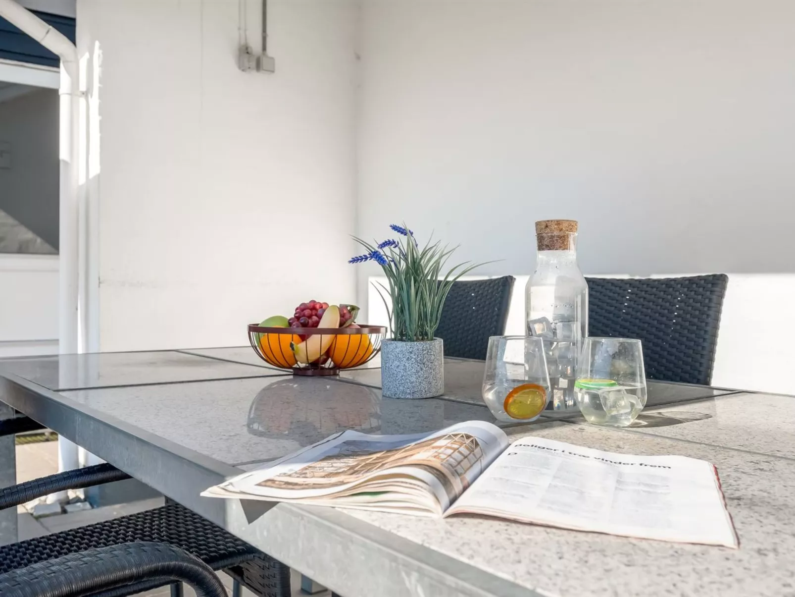 "Guthbrand" - 1.3km from the sea-Buiten