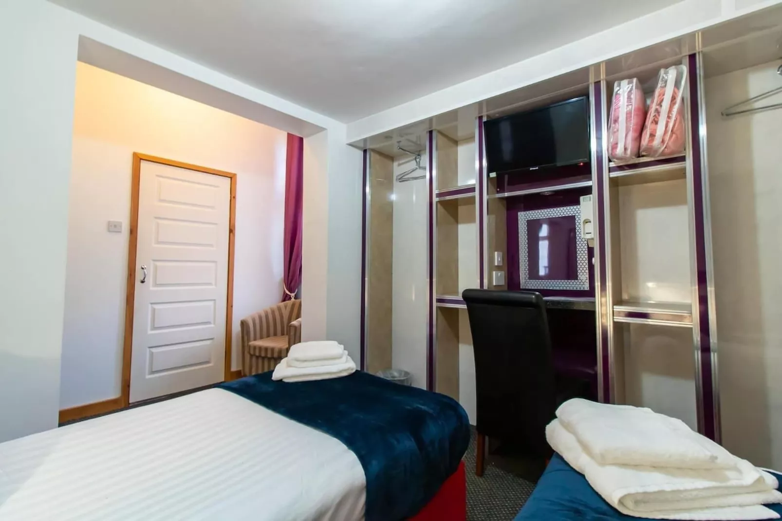 Standard Family of 3 Room-Slaapkamer