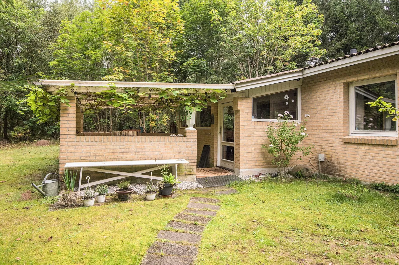 Natuurhuisje met terras van Gudena-Uitzicht