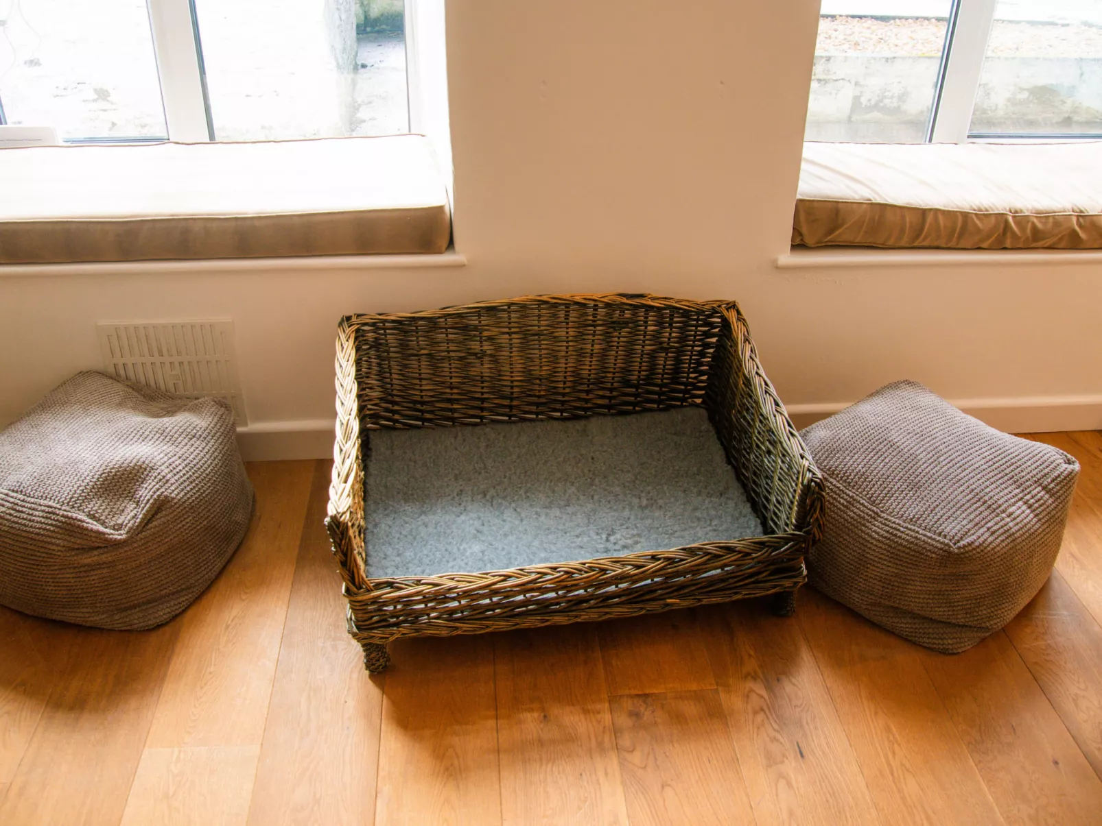 Court Cottage-Buiten