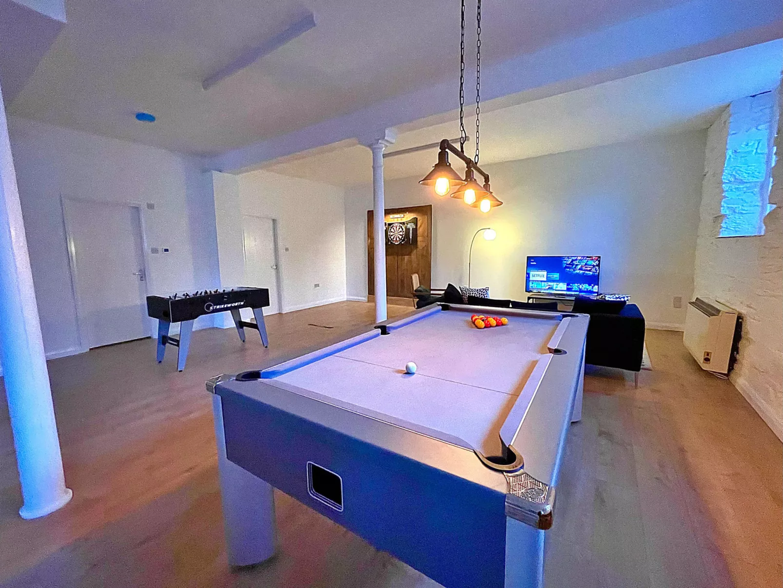 The Old Wesleyan Chapel-Buiten