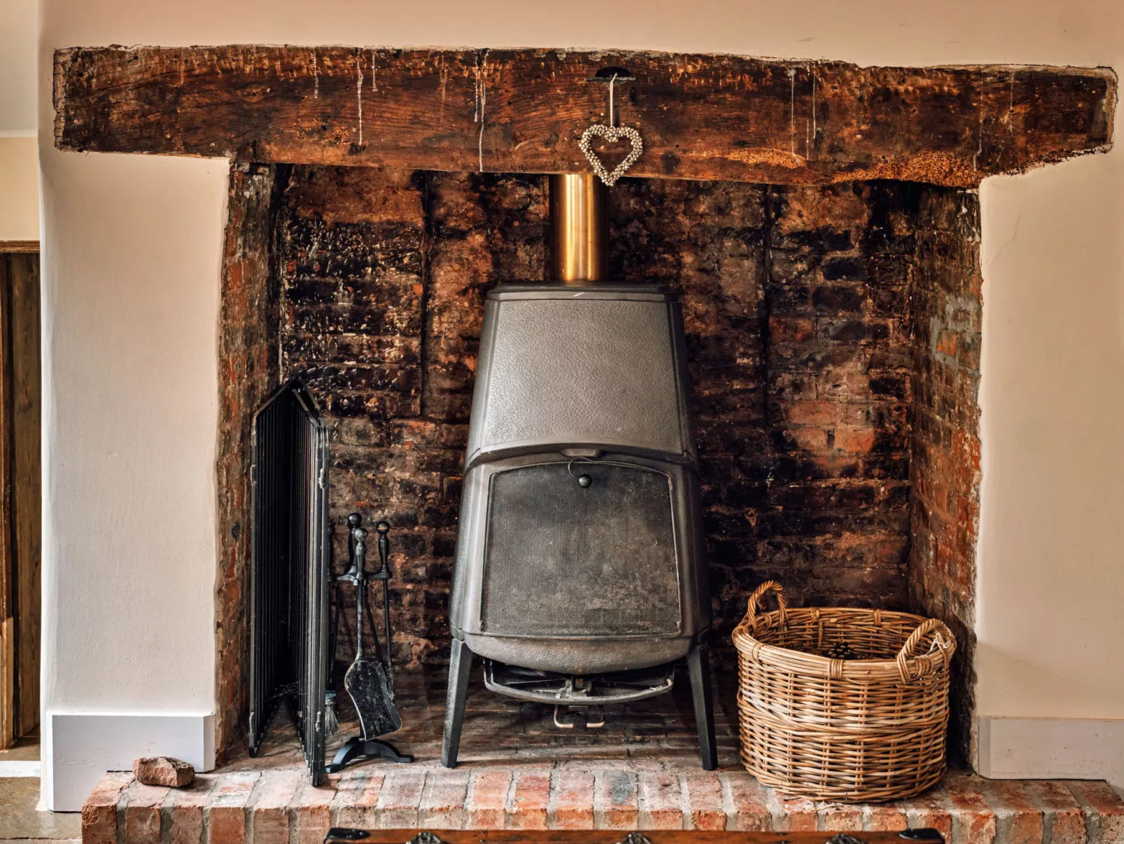 Beili Glas Cottage-Binnen