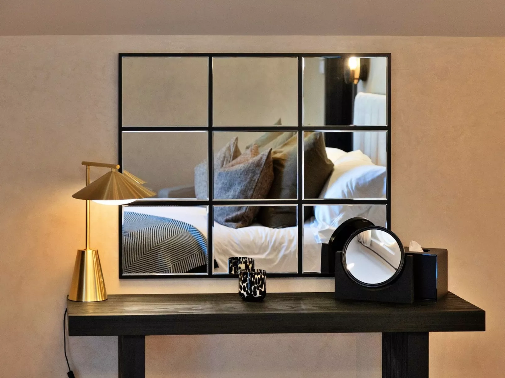 Wesleyan House-Binnen