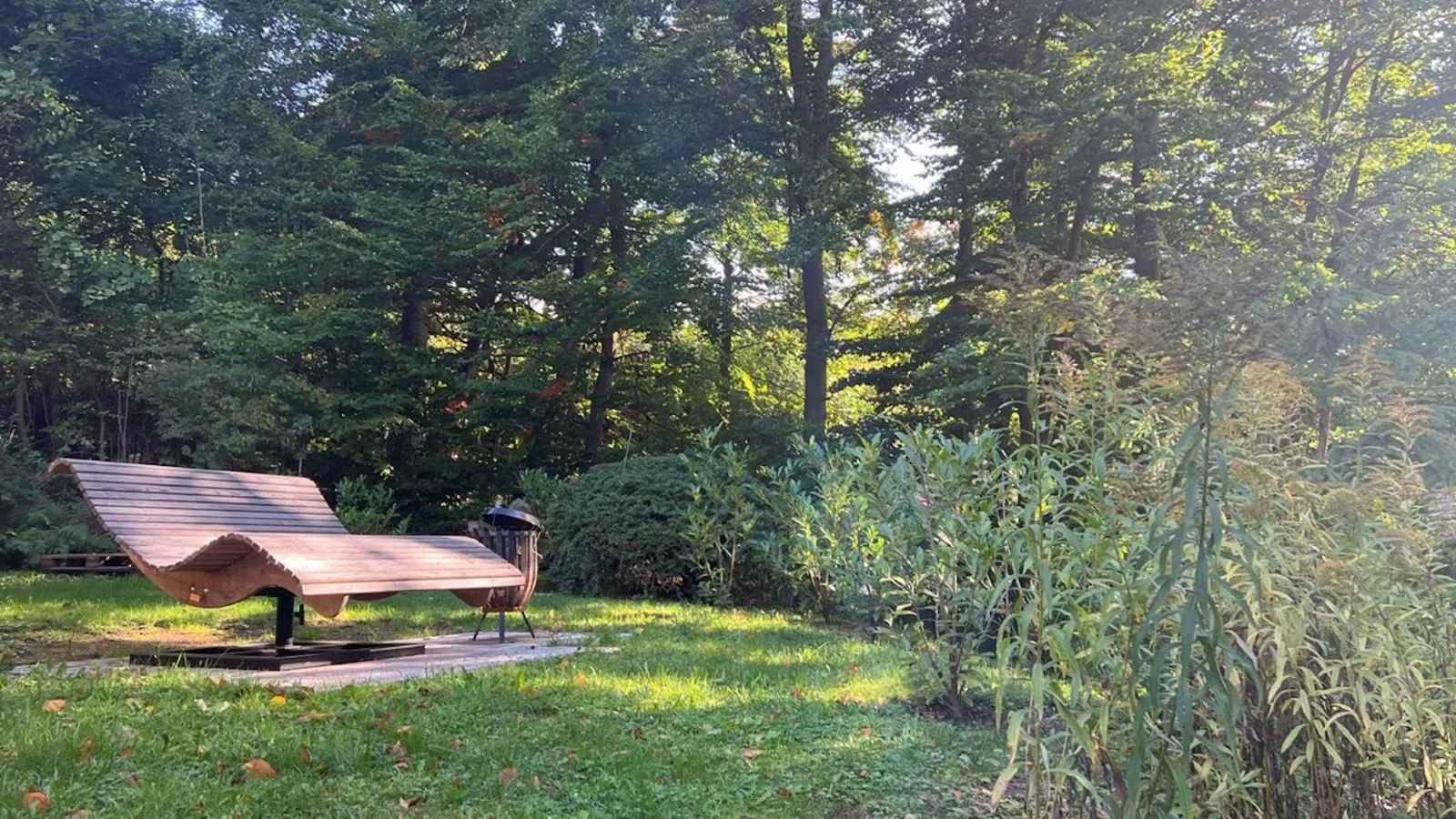 Forsthaus Heinrichsbach-Tuinen zomer