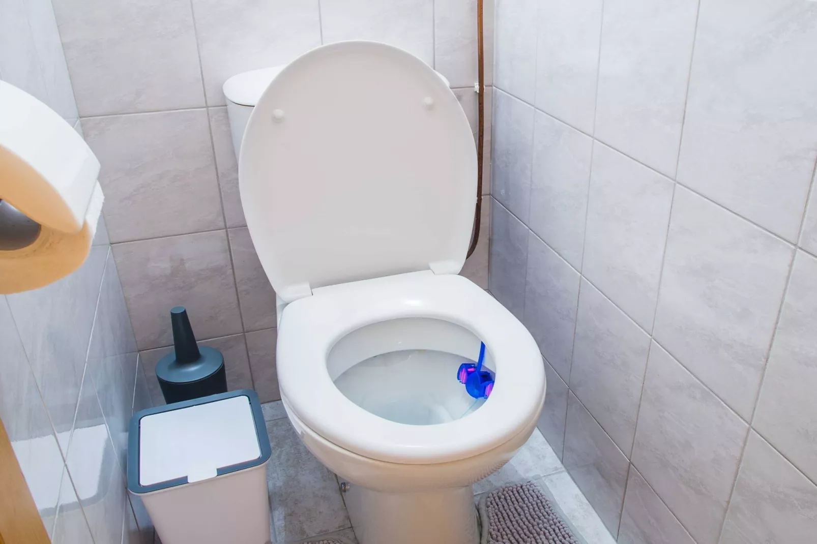 Luce Hilltop Cozy Apartment - Two Bedroom Apartment-Binnen