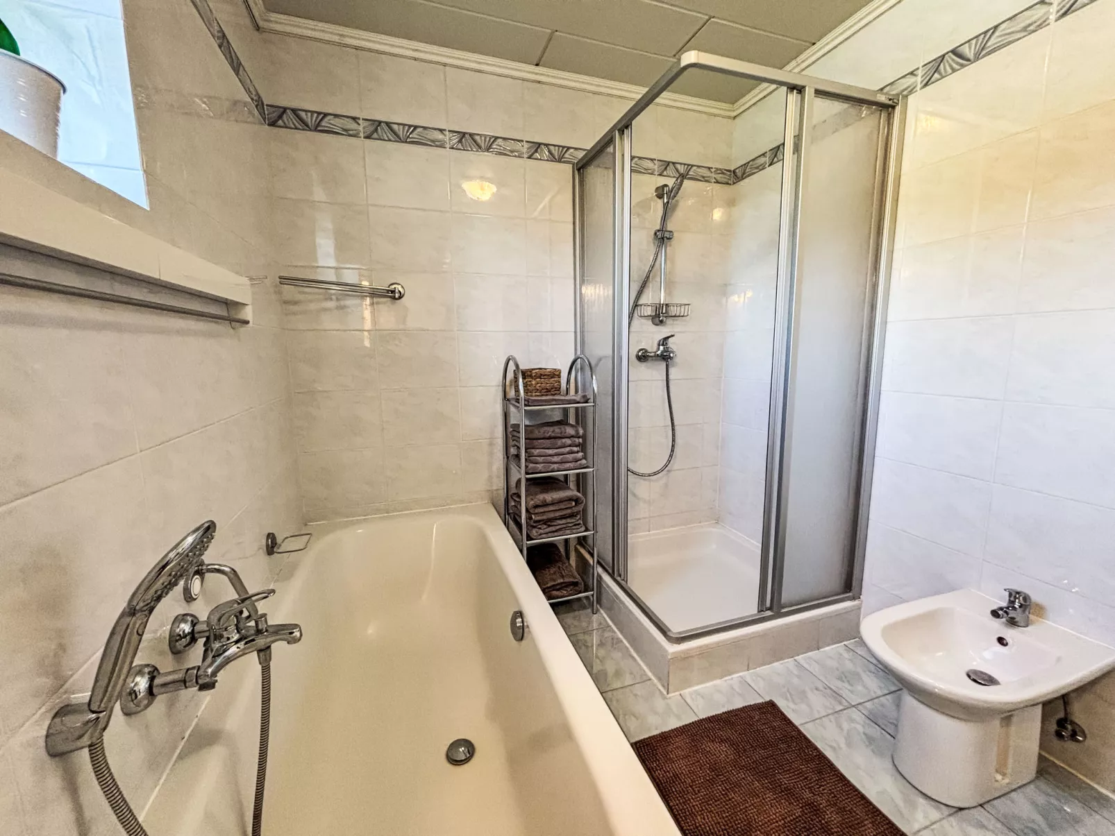 Großmutters Ferienhaus-Binnen