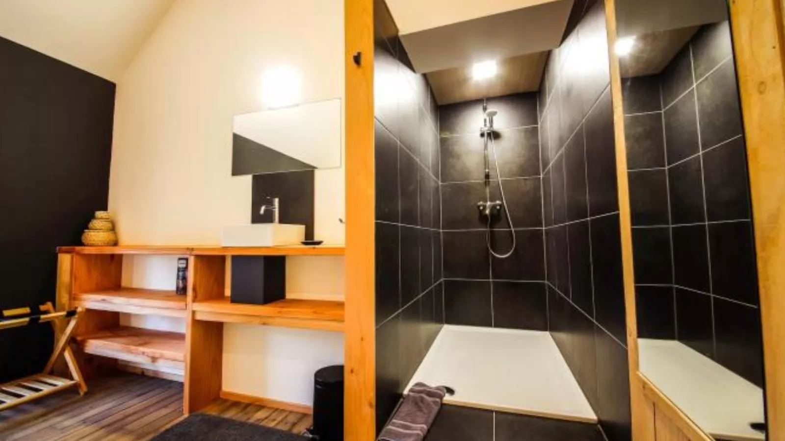 Relais de Zoé-Badkamer