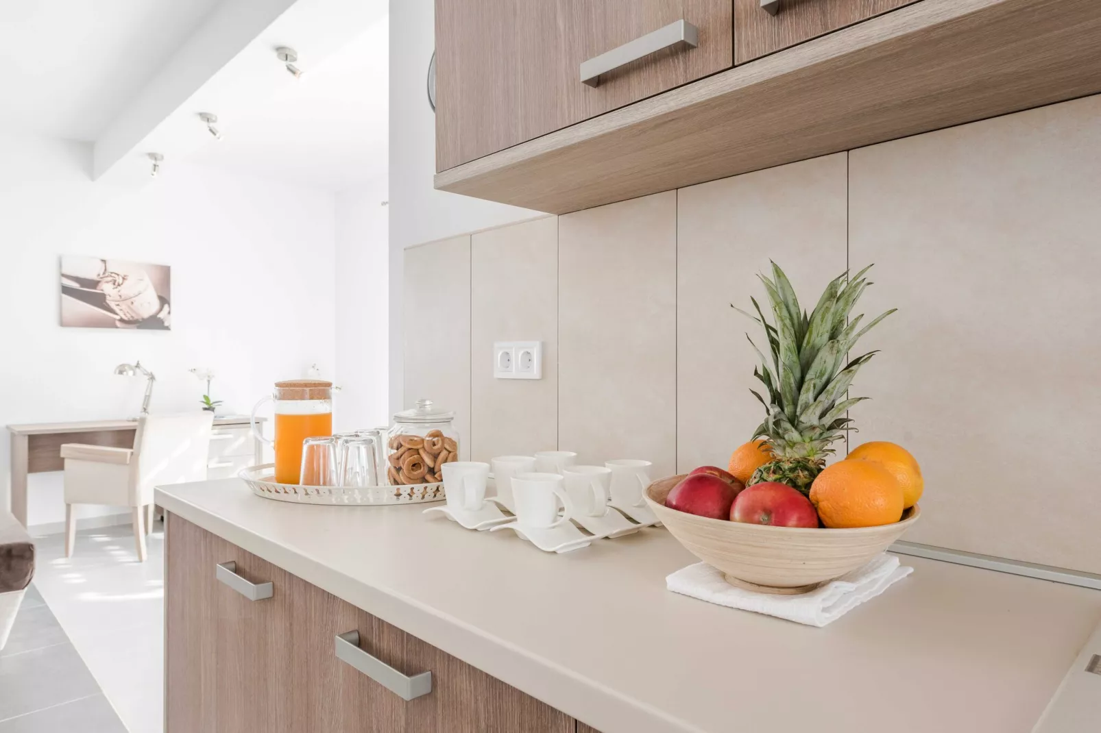 Luxury Escape with Swimming Pool & Modern Design -Deluxe Four Bedroom Villa with Private Pool ( Villa 4)-Keuken