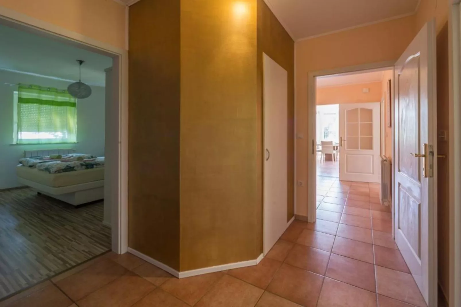 Apartments Melanie - Oprić Hills Studio apartment with balcony (C)-Binnen