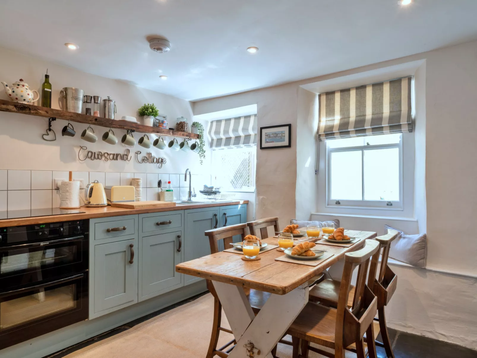 Cawsand Cottage-Binnen