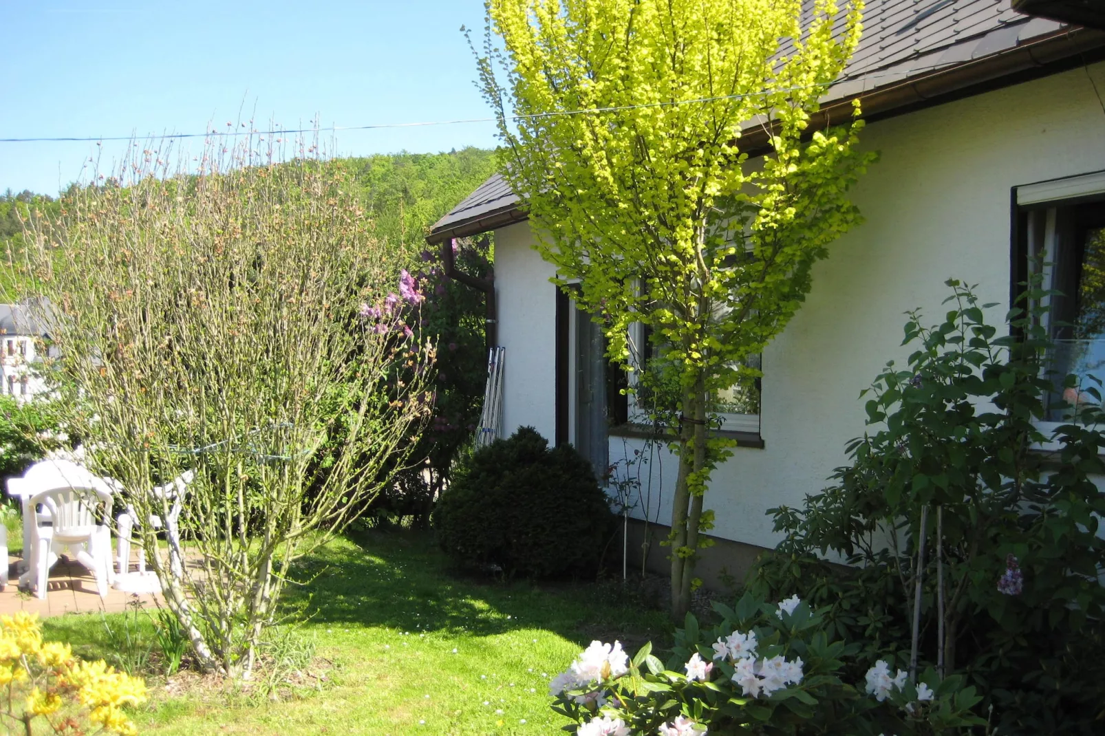 Ferienwohnung mit Kamin Am Waldrand-Tuinen zomer