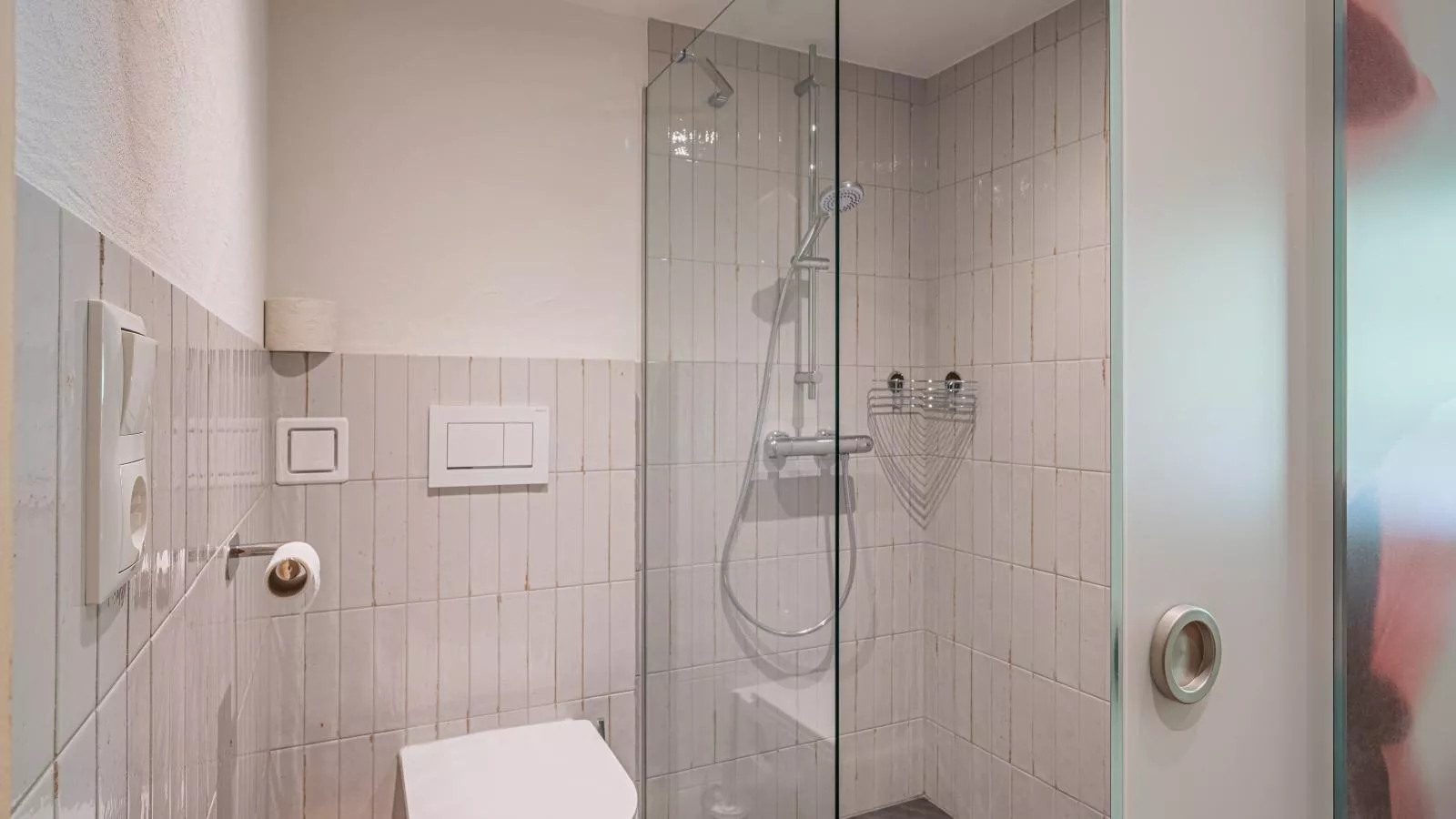 Raneburg 4 Almhaus-Badkamer