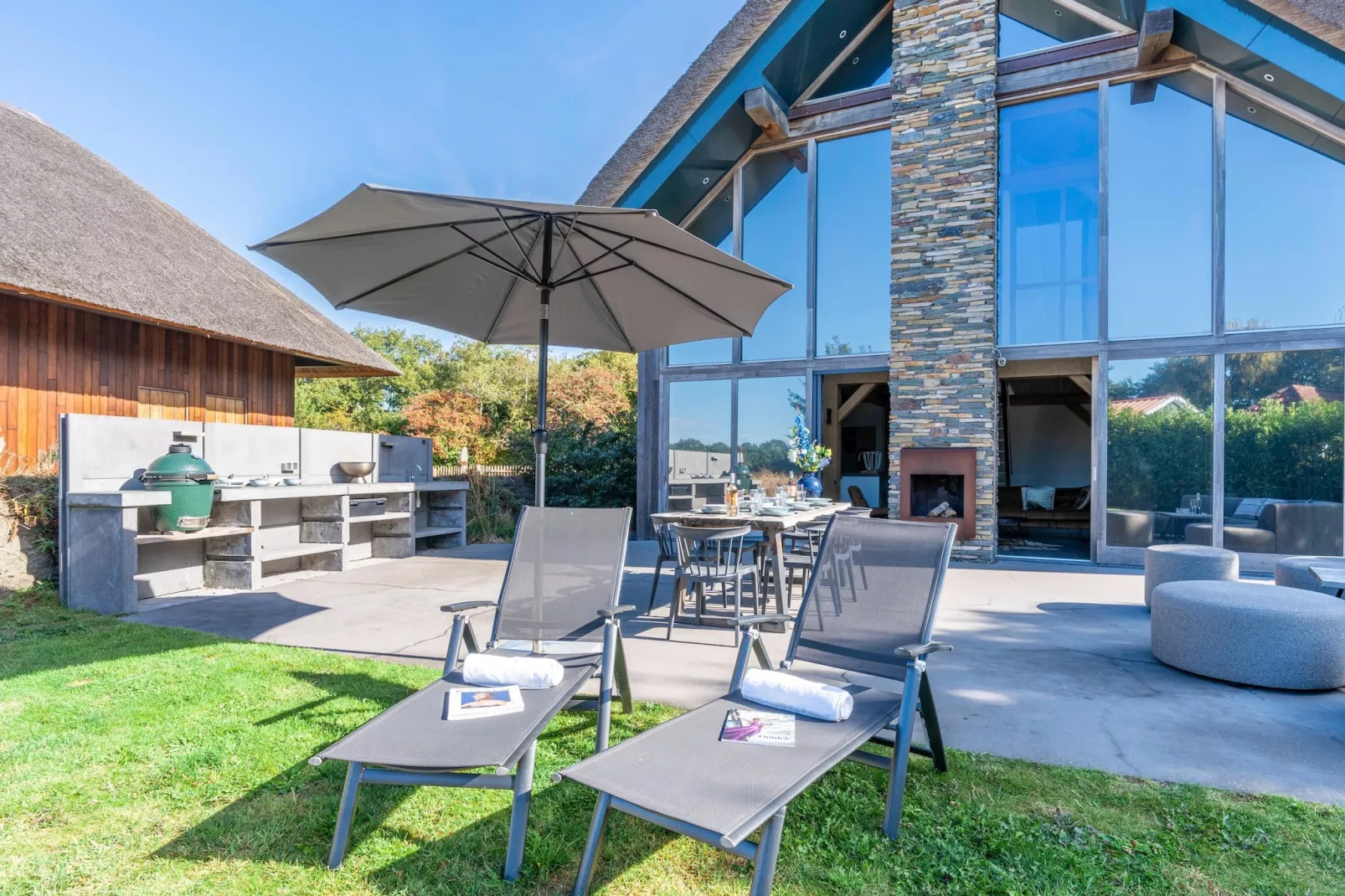 Villa Buytenplaats 181-Tuinen zomer