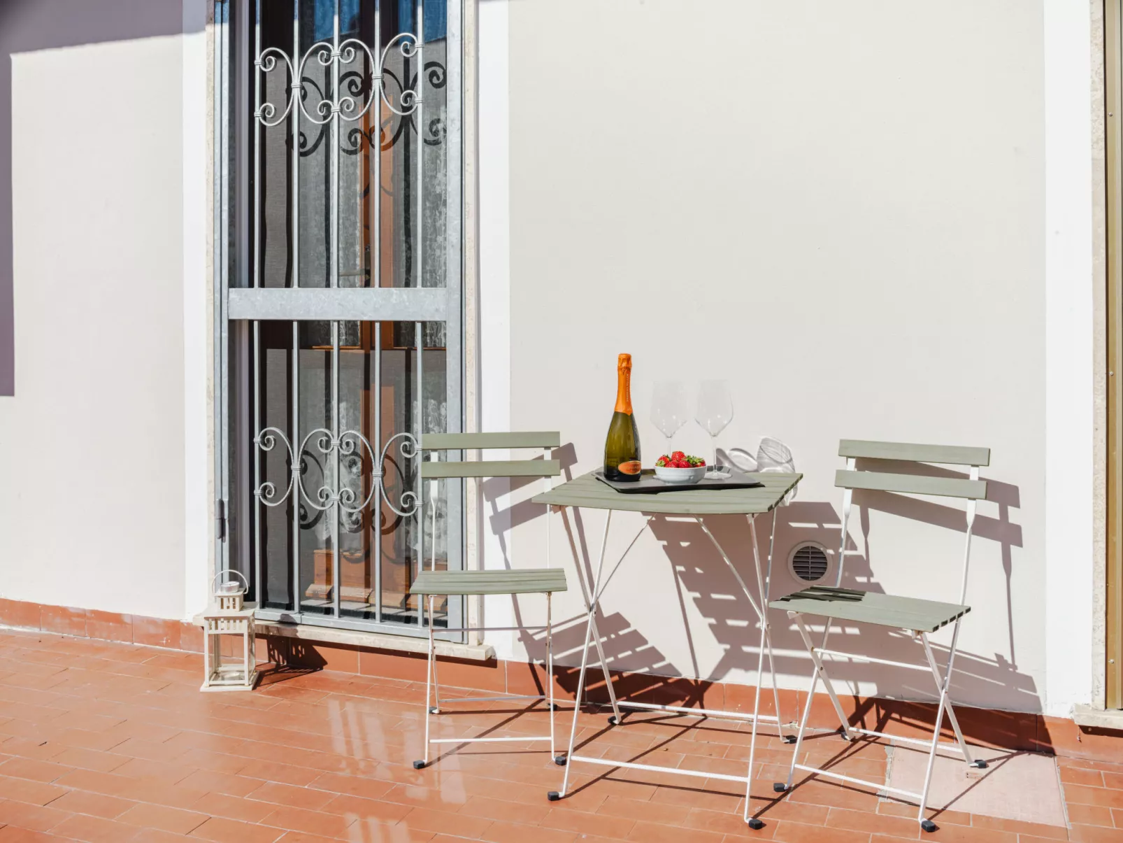 Sunflower piano terra-Buiten